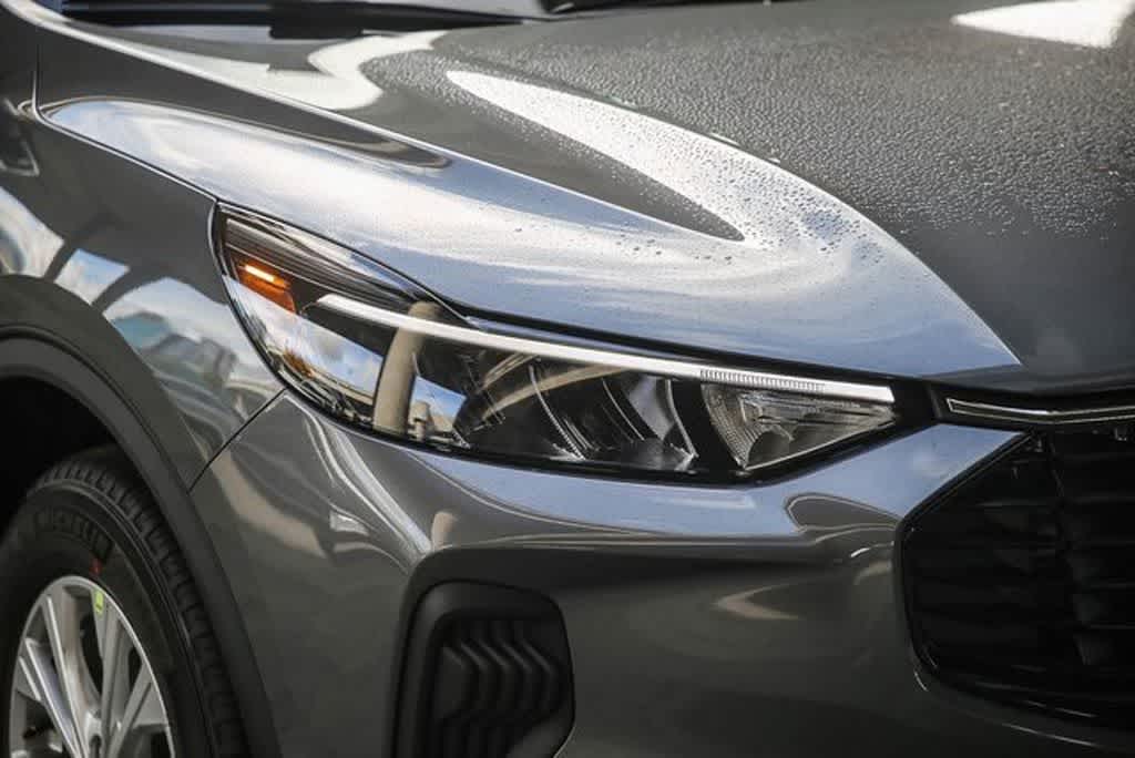 Thumbnail: 2024 Ford Escape - 4