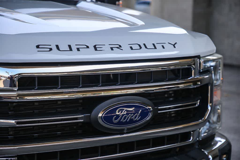 Thumbnail: 2022 Ford F-250 - 6