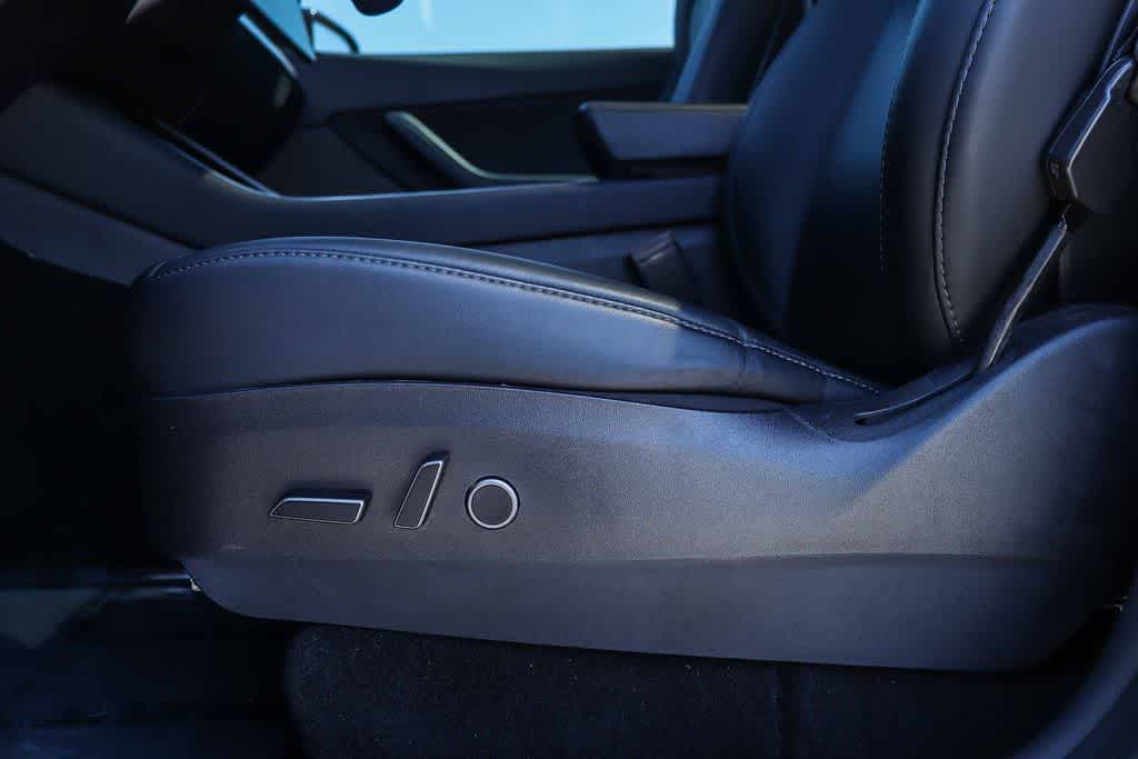 Thumbnail: 2021 Tesla Model Y - 20