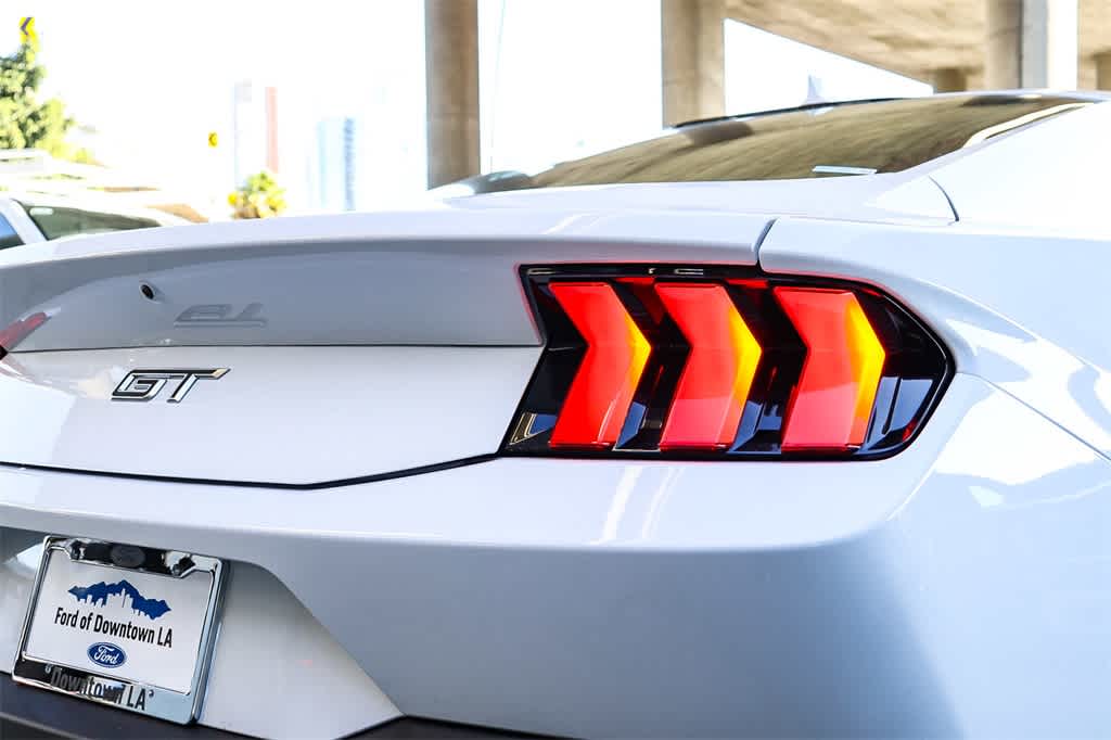 Thumbnail: 2026 Ford Mustang - 9