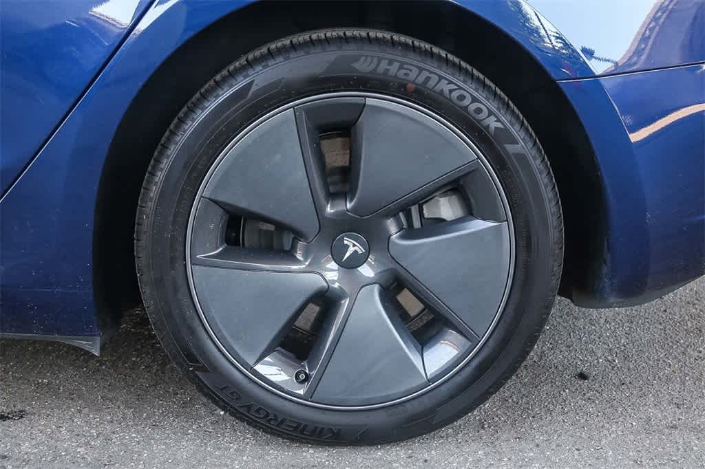 Thumbnail: 2023 Tesla Model 3 - 10
