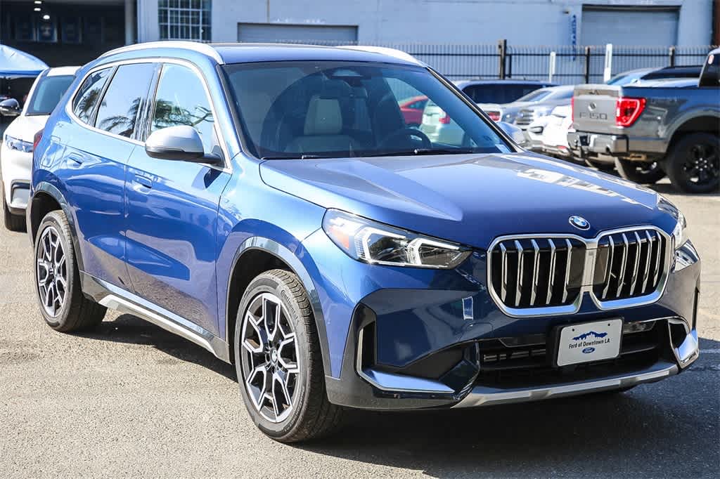 Thumbnail: 2024 BMW X1 - 3