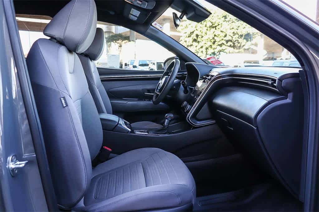 Thumbnail: 2023 Hyundai Santa Cruz - 15