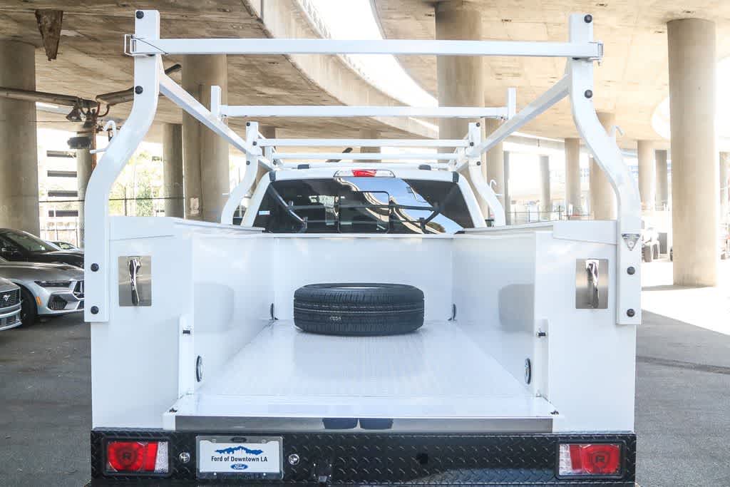 Thumbnail: 2025 Ford F-350 - 33