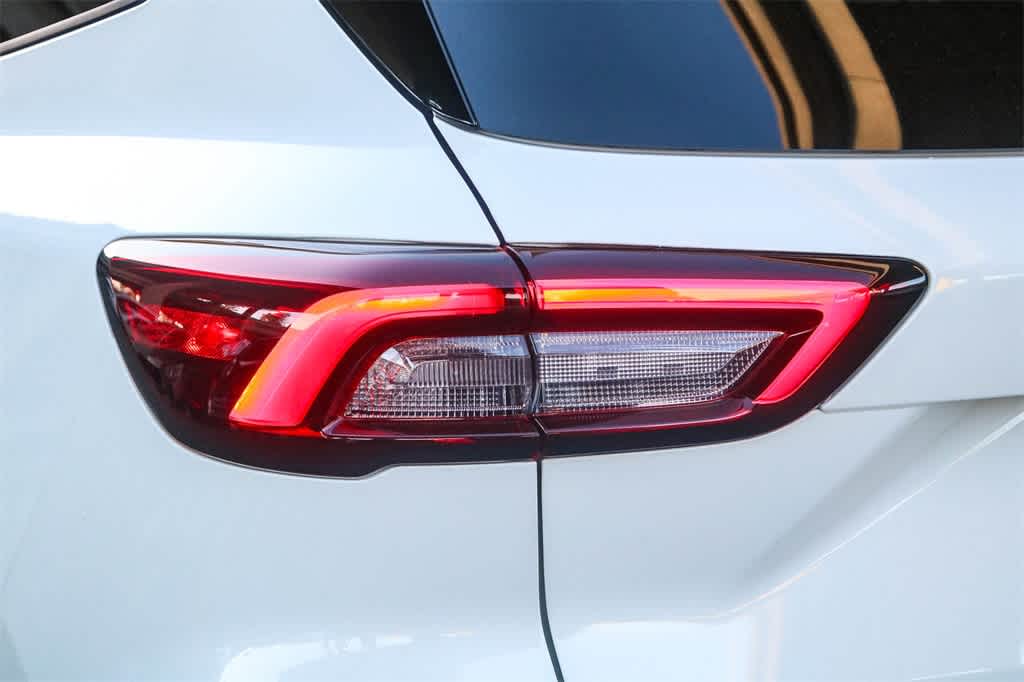 Thumbnail: 2024 Ford Escape - 9