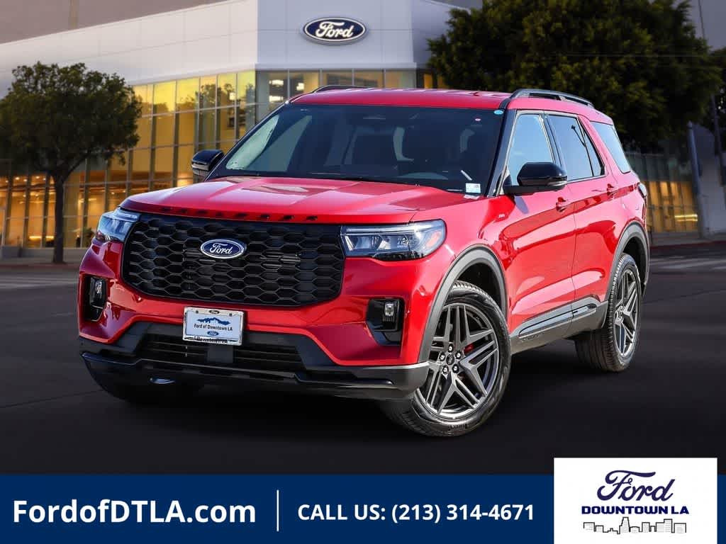 2026 Ford Explorer ST-LINE 4WD's photo