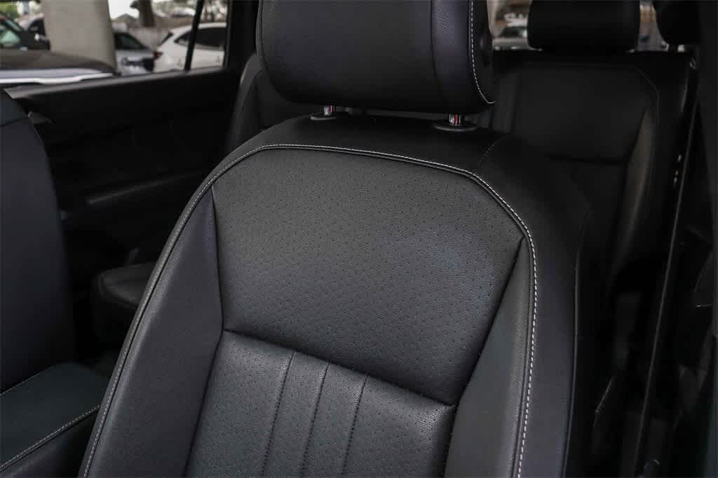 Thumbnail: 2023 Volkswagen Tiguan - 28