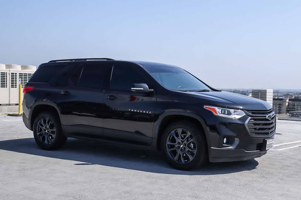 Thumbnail: 2020 Chevrolet Traverse - 3