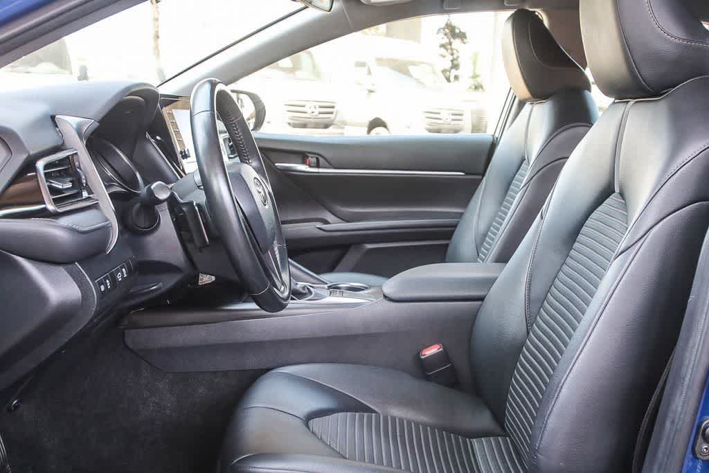 Thumbnail: 2023 Toyota Camry - 17