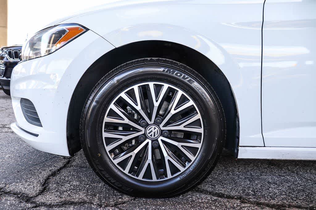 Thumbnail: 2021 Volkswagen Jetta - 11