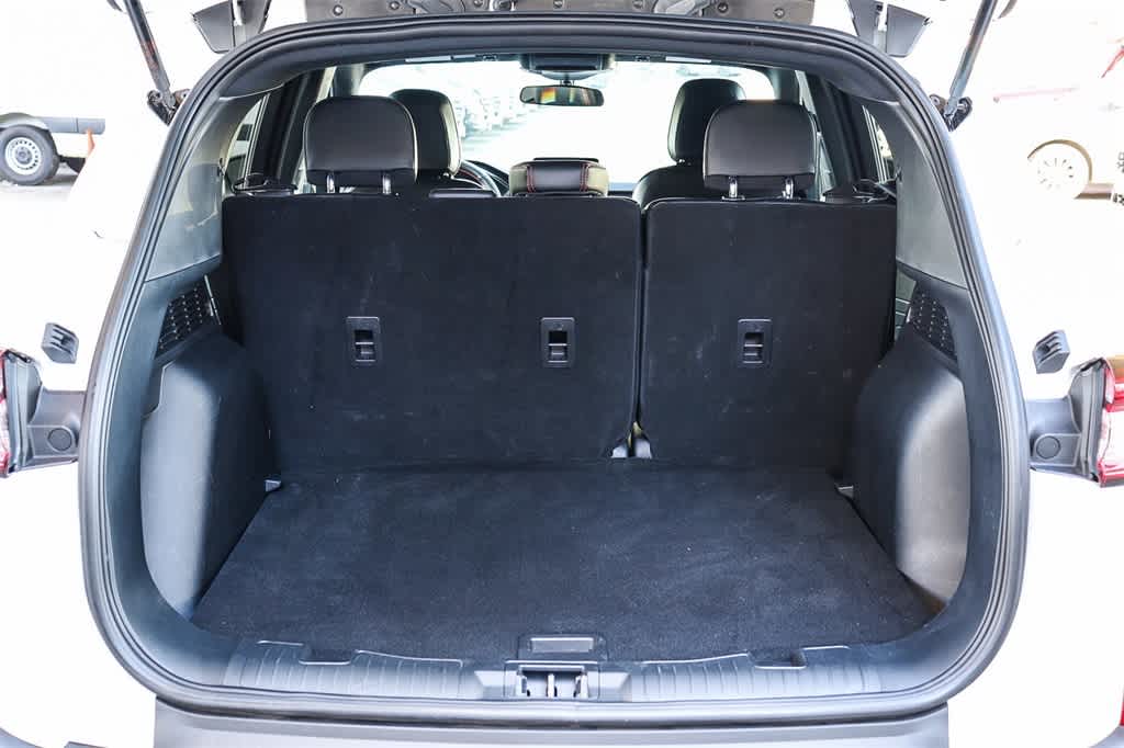 Thumbnail: 2025 Ford Escape - 28