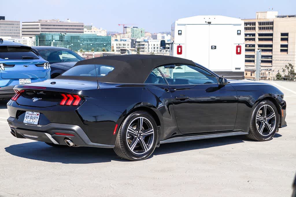 Thumbnail: 2025 Ford Mustang - 4