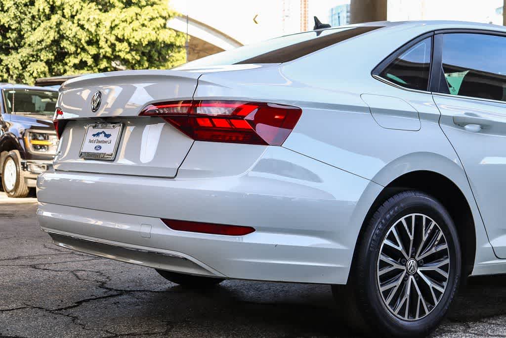 Thumbnail: 2021 Volkswagen Jetta - 9