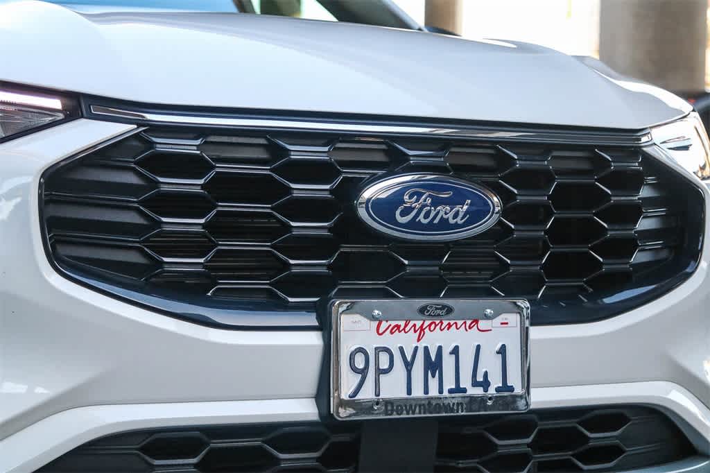 Thumbnail: 2024 Ford Escape - 5