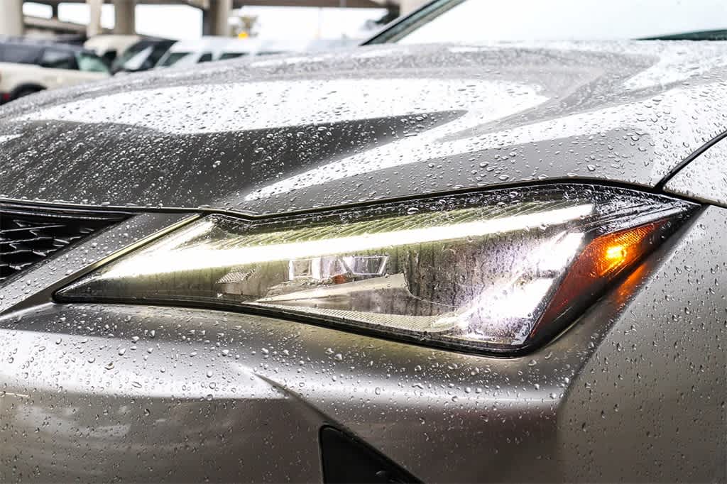 Thumbnail: 2019 Lexus UX - 7