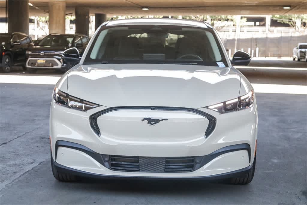 2025 Ford Mustang Mach-E Premium photo 2