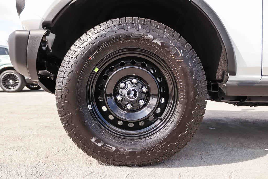 Thumbnail: 2026 Ford Bronco - 11