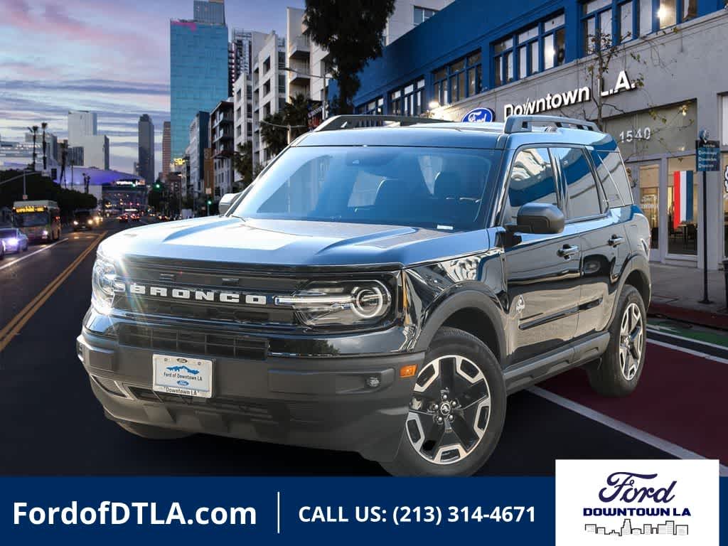 Thumbnail: 2023 Ford Bronco Sport - 1