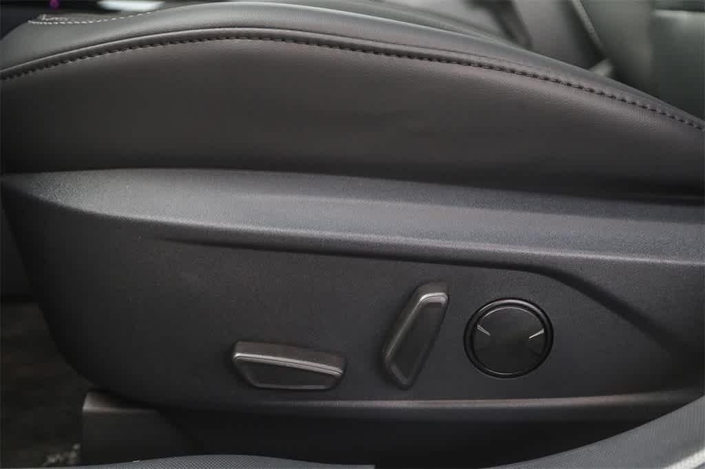 Thumbnail: 2025 Ford Mustang Mach-E - 21