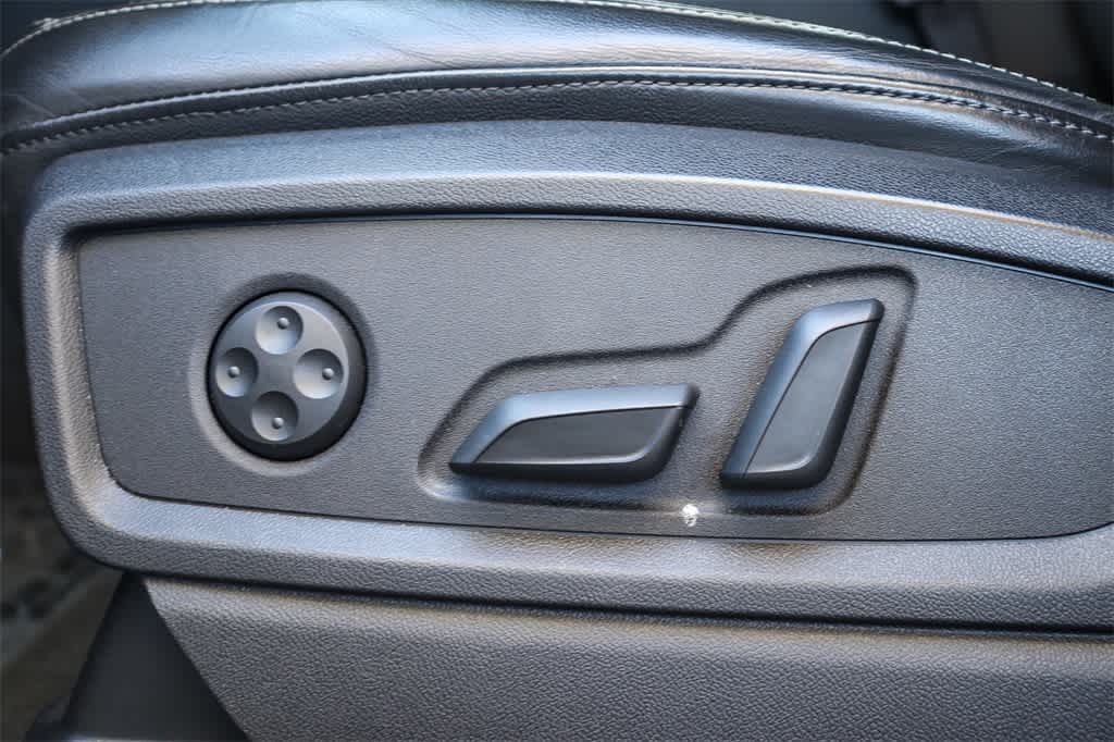 Thumbnail: 2023 Audi Q5 - 22