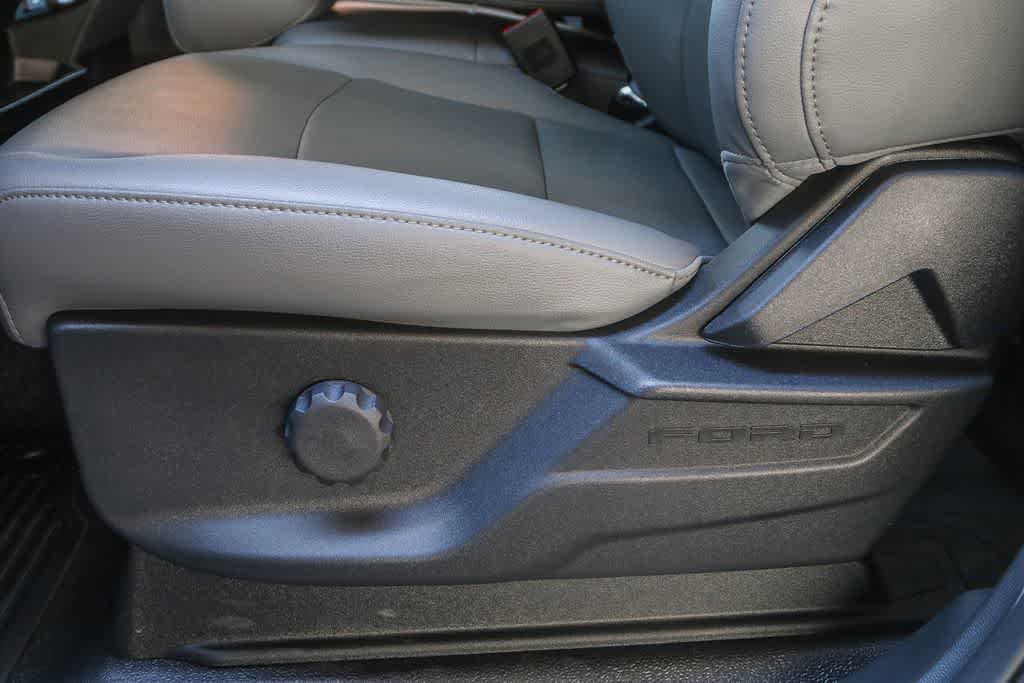 Thumbnail: 2026 Ford F-350 - 27