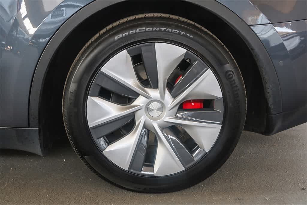 Thumbnail: 2022 Tesla Model Y - 9
