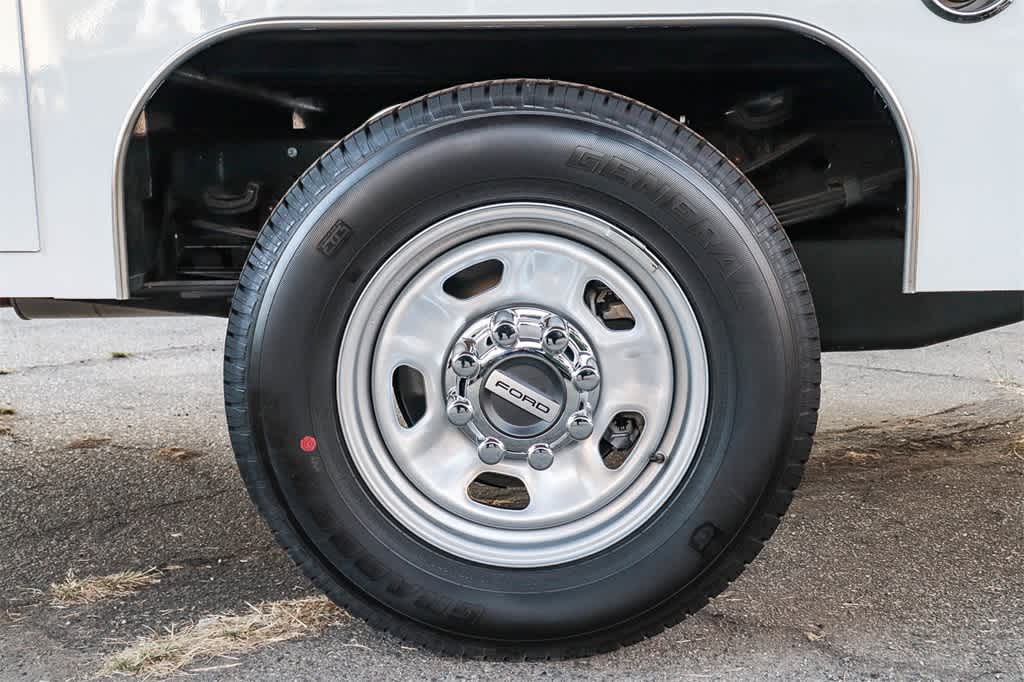 Thumbnail: 2026 Ford F-350 - 10