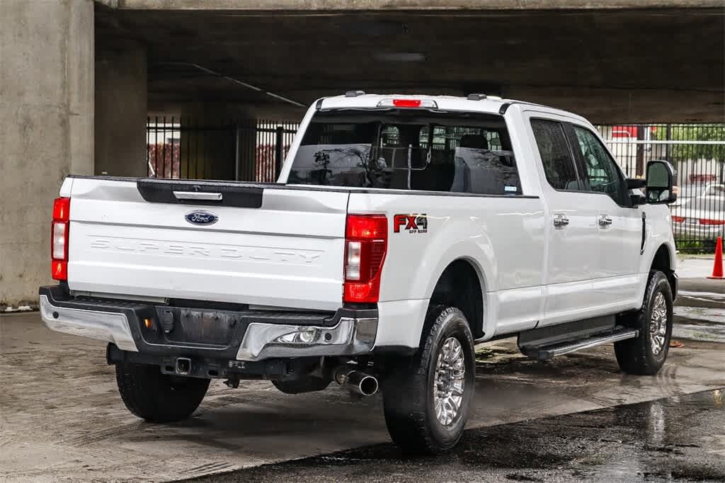 Used 2022 Ford F-350 XLT Truck Crew Cab