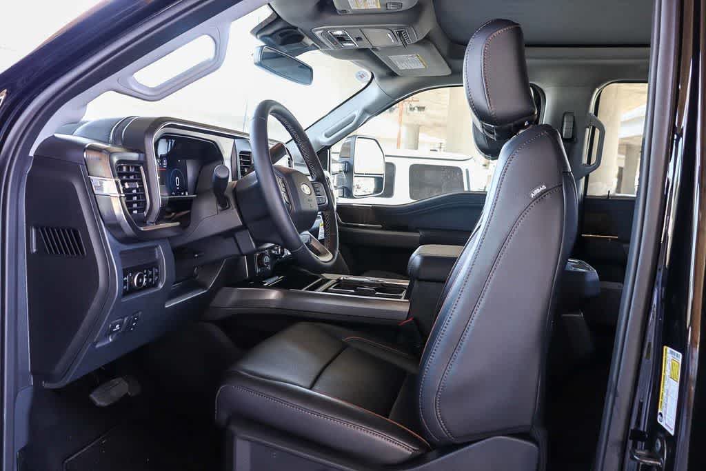 2025 Ford F-350 Super Duty Lariat - Photo 19