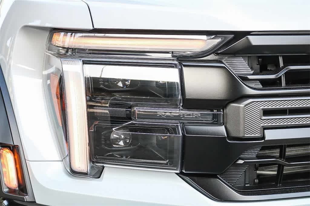 New 2025 Ford F-150 Raptor Truck SuperCrew Cab