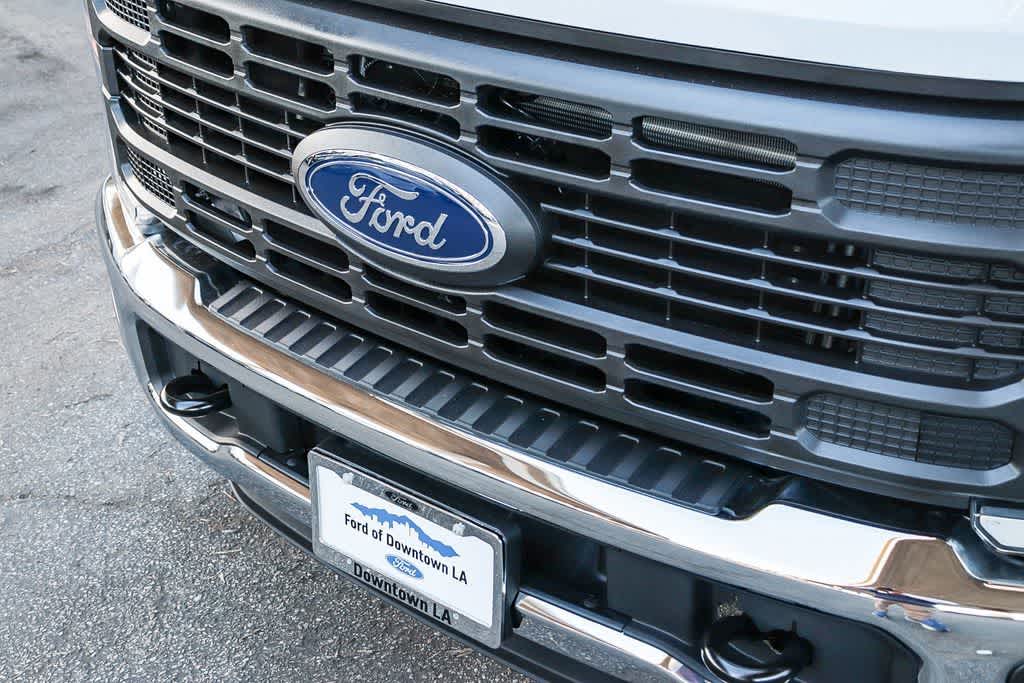 Thumbnail: 2026 Ford F-250 - 5