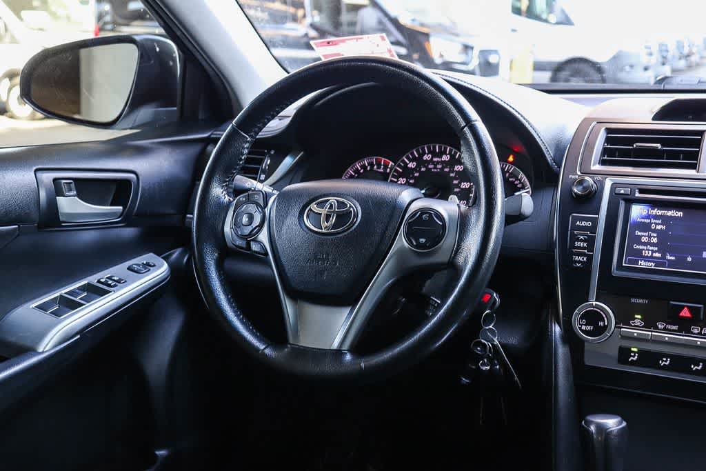 Thumbnail: 2013 Toyota Camry - 14