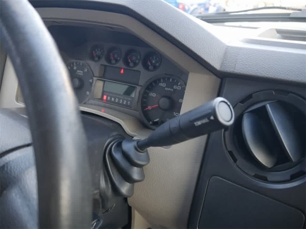 Thumbnail: 2008 Ford F-550 - 19
