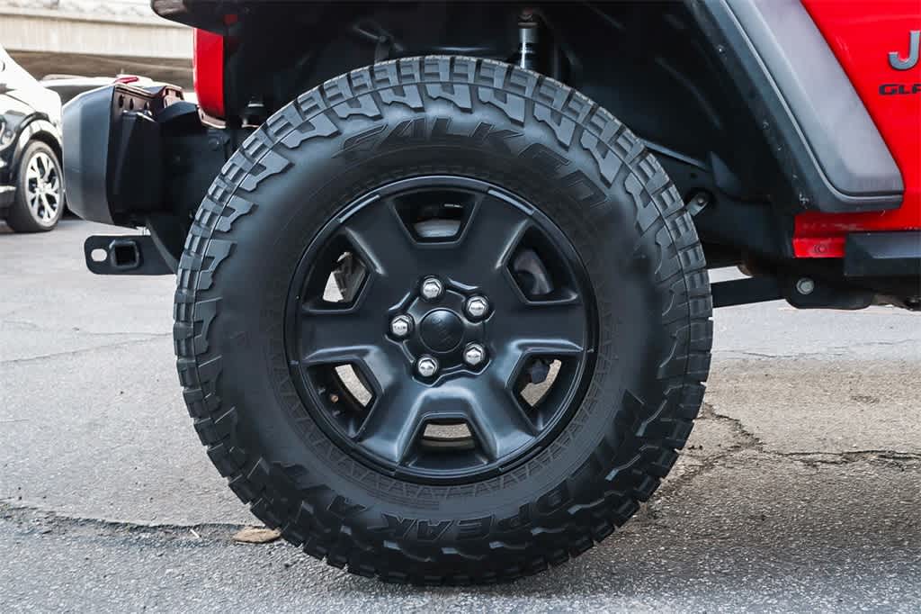 Thumbnail: 2020 Jeep Gladiator - 11