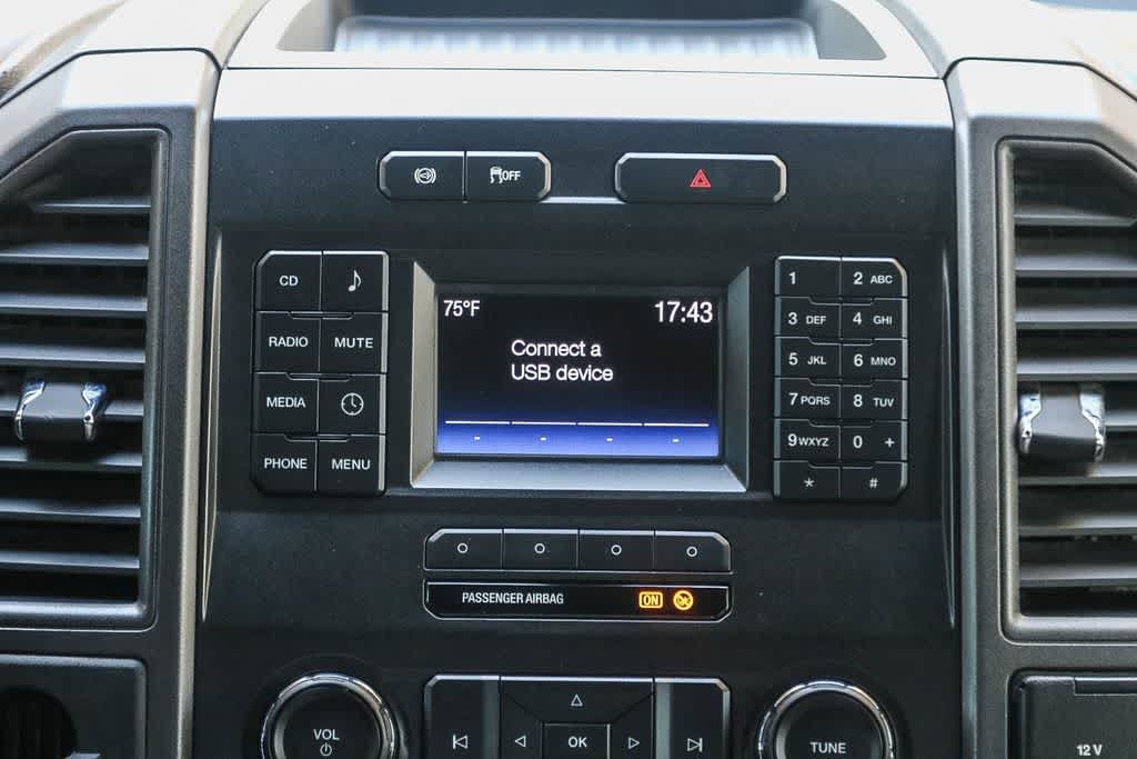 Thumbnail: 2017 Ford F-550 - 15