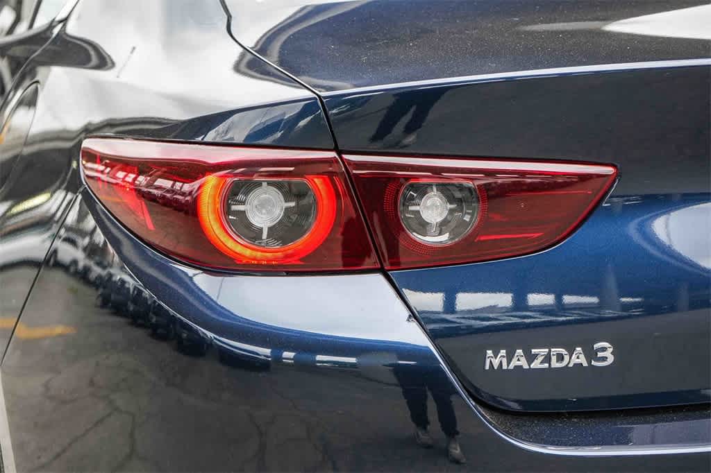 Thumbnail: 2025 Mazda Mazda3 - 9