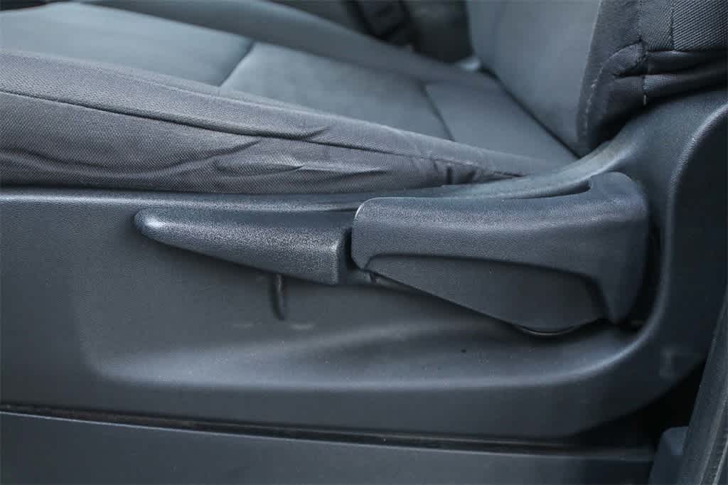 Thumbnail: 2023 Nissan Frontier - 21