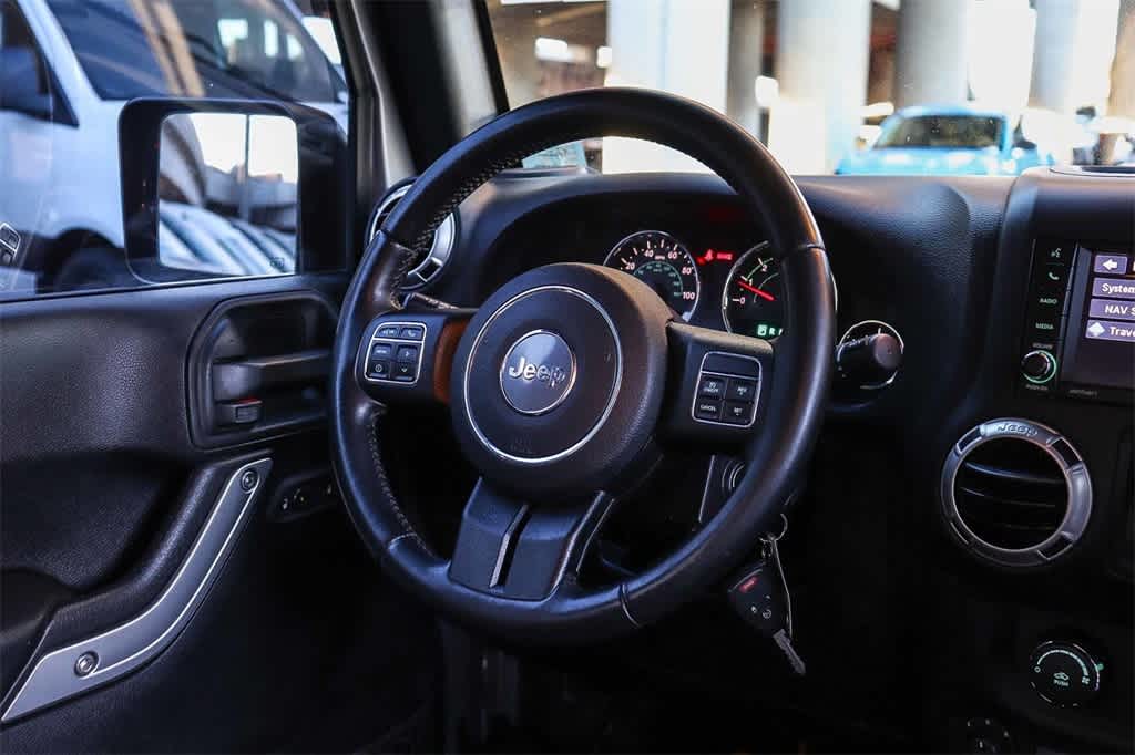 Thumbnail: 2016 Jeep Wrangler - 16