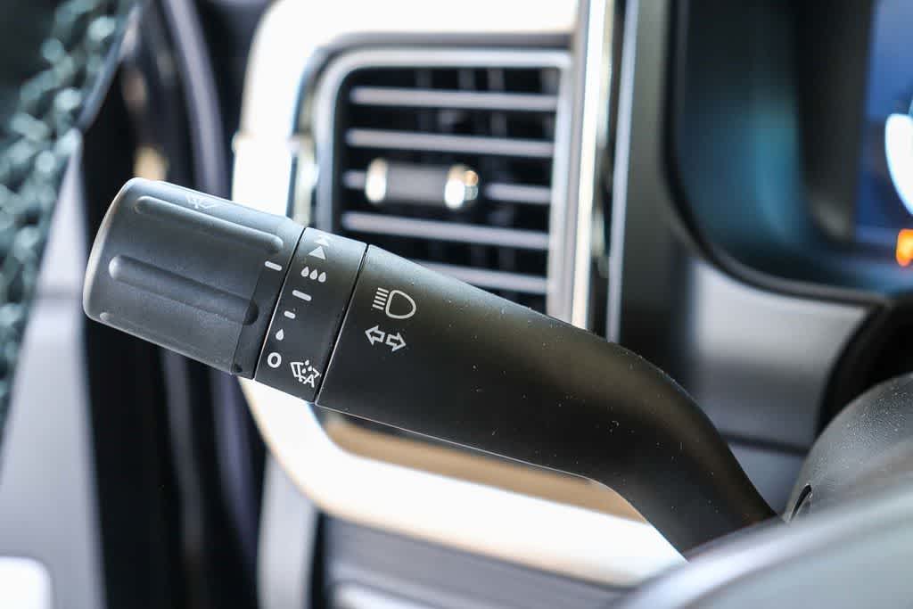 2025 Ford F-350 Super Duty Lariat - Photo 22
