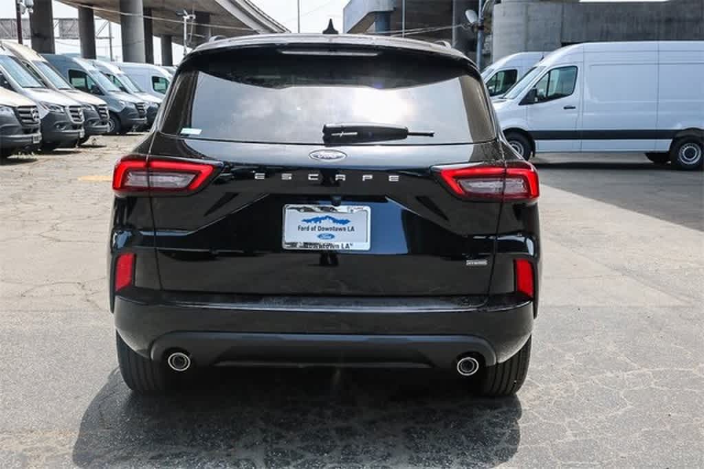 Thumbnail: 2024 Ford Escape - 6