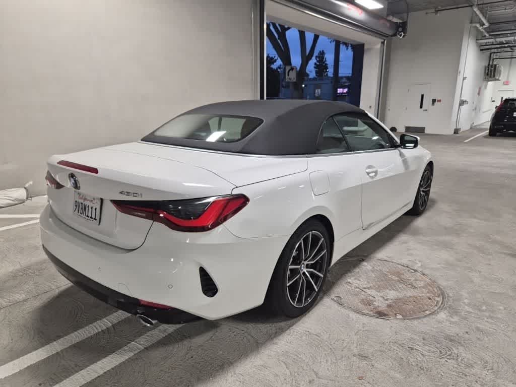 Thumbnail: 2026 BMW 4 Series - 5