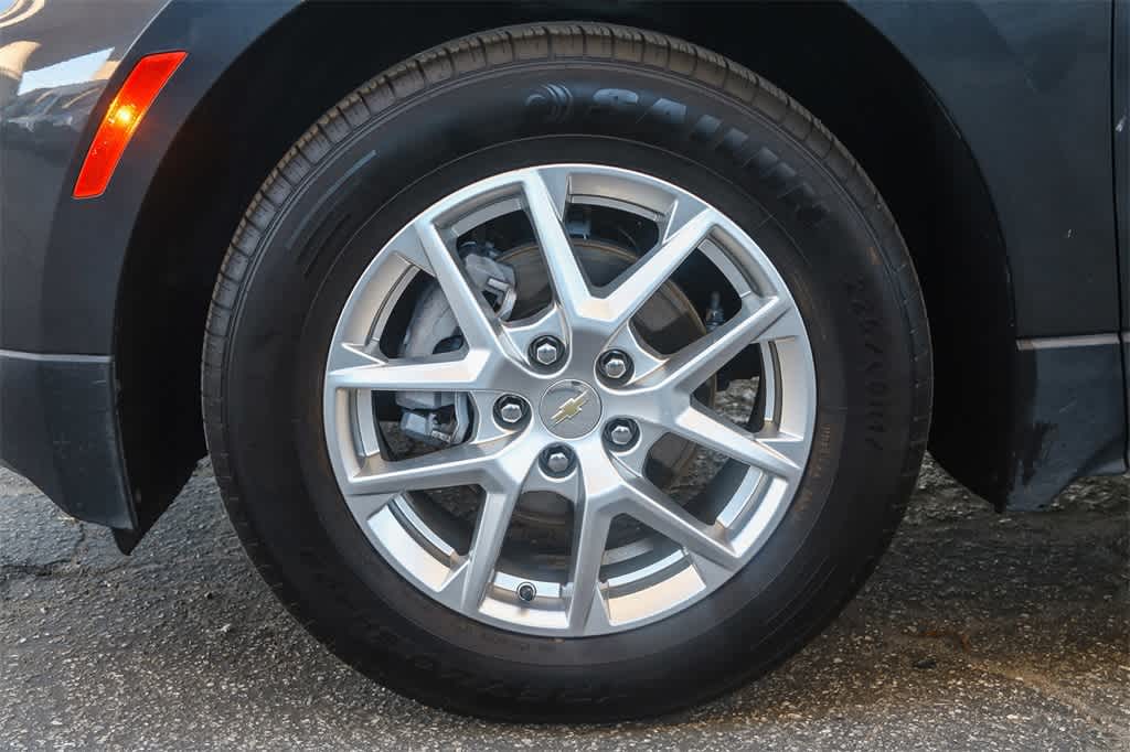 Thumbnail: 2022 Chevrolet Equinox - 11