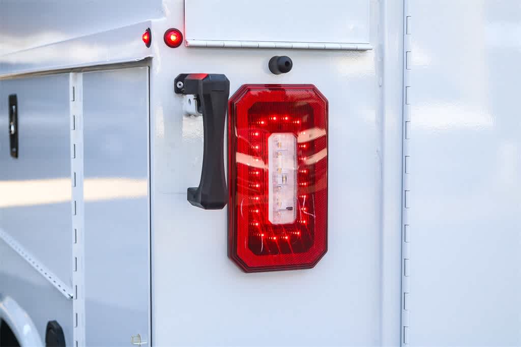 Thumbnail: 2026 Ford Econoline - 9