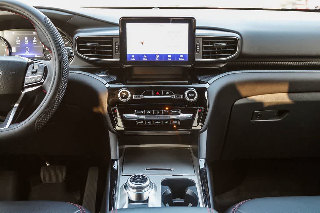 Thumbnail: 2023 Ford Explorer - 13