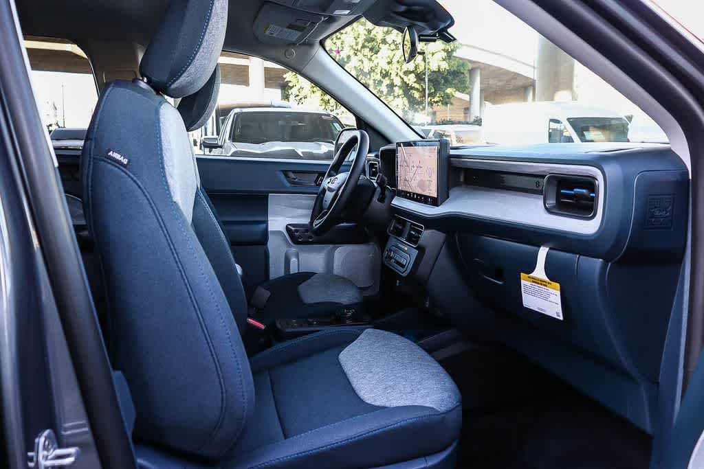 Thumbnail: 2026 Ford Maverick - 15