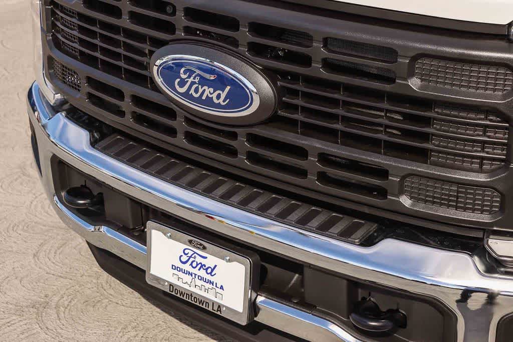 Thumbnail: 2026 Ford F-250 - 8