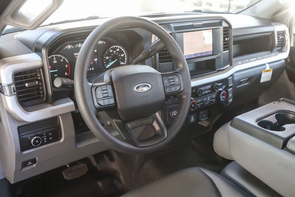 Thumbnail: 2026 Ford F-350 - 18