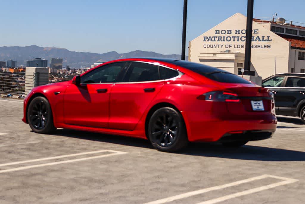 Thumbnail: 2019 Tesla Model S - 6