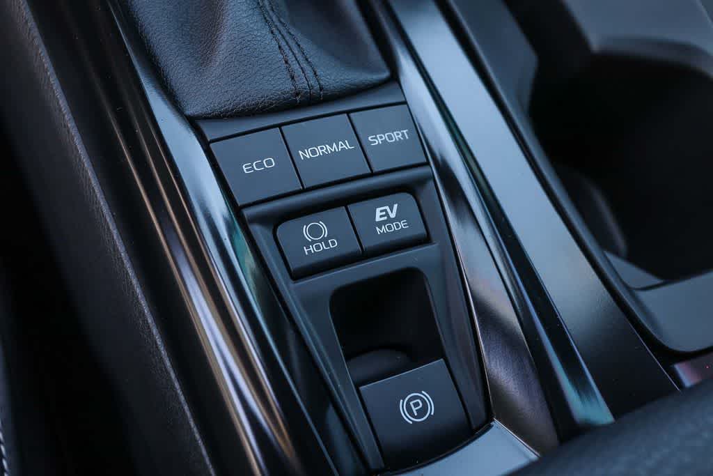 Thumbnail: 2026 Toyota Camry - 21