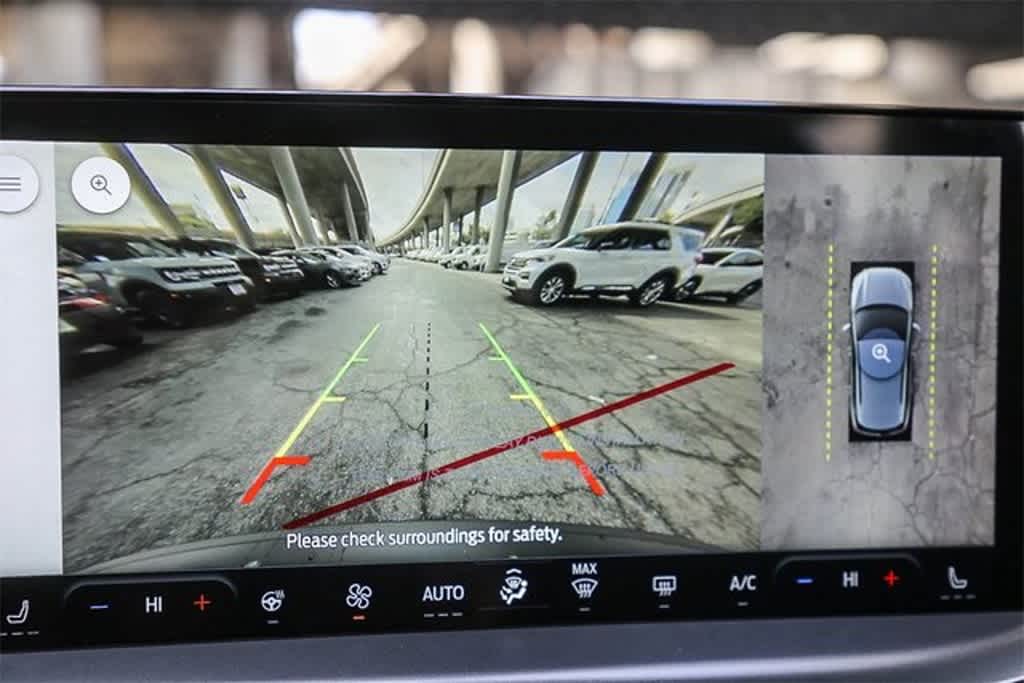 Thumbnail: 2024 Ford Escape - 22